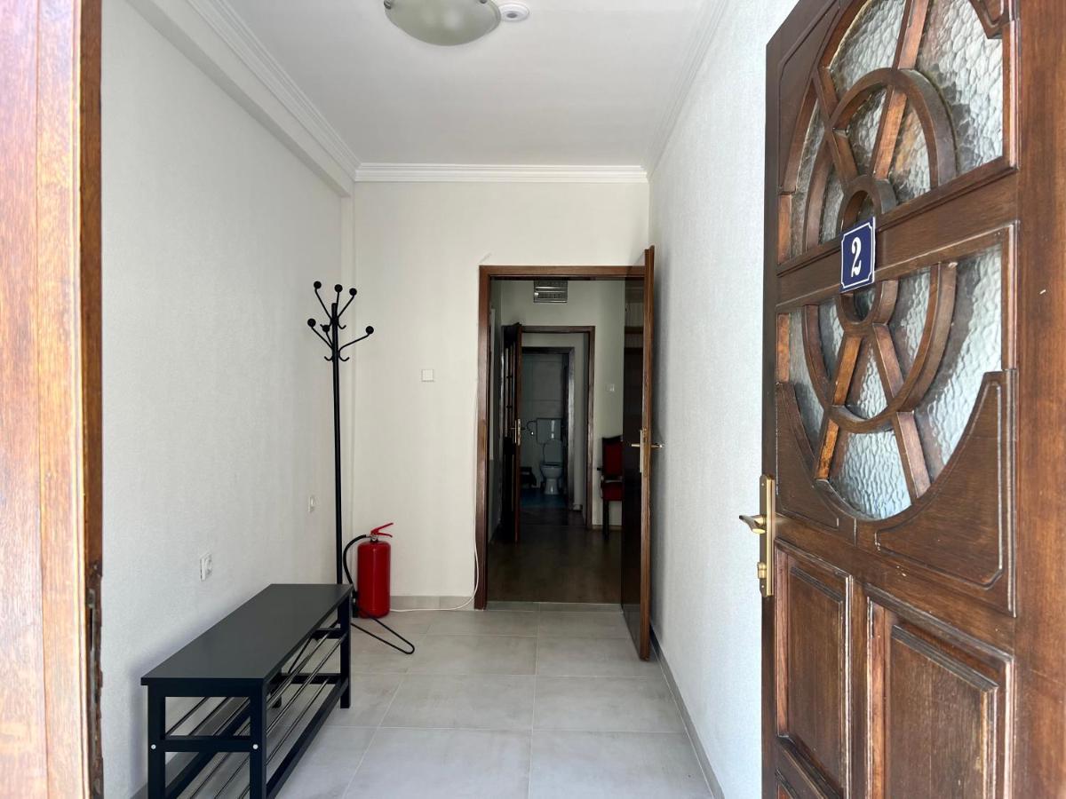 Home Base Apartments Скопье Экстерьер фото